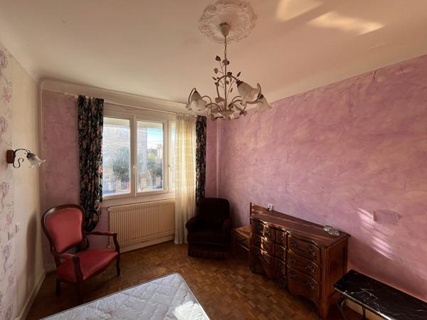 A VENDRE Quartier St Georges à Périgueux Maison de type 4