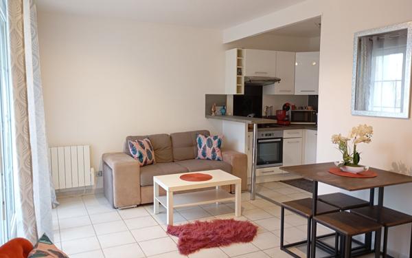 Appartement à louer    2 pièces •  Montévrain