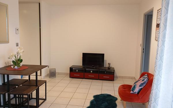 Appartement à louer    2 pièces •  Montévrain