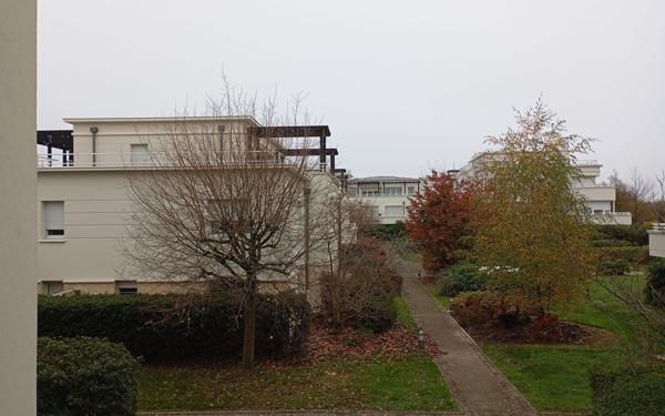 Appartement à louer    2 pièces •  Montévrain