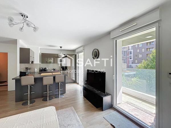 T 3 - 87,5 m² (67,16 Carrez) - TERRASSE/BALCON - CAVE - PARKING