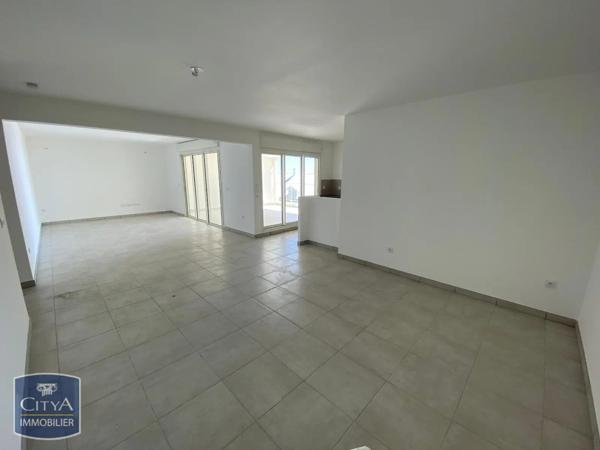 Appartement à louer 4 pièces 115.25m²