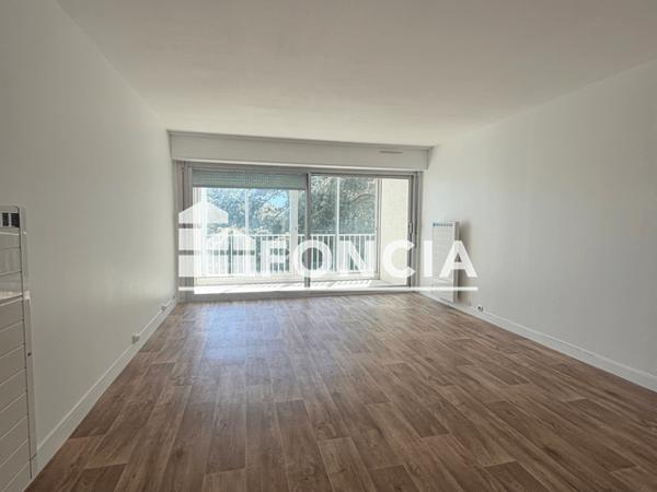 Location Appartement 3 pièces 67.25 m² - 13 AVENUE DES GRILLONS Le Pouliguen 44510