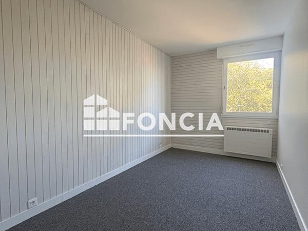 Location Appartement 3 pièces 67.25 m² - 13 AVENUE DES GRILLONS Le Pouliguen 44510