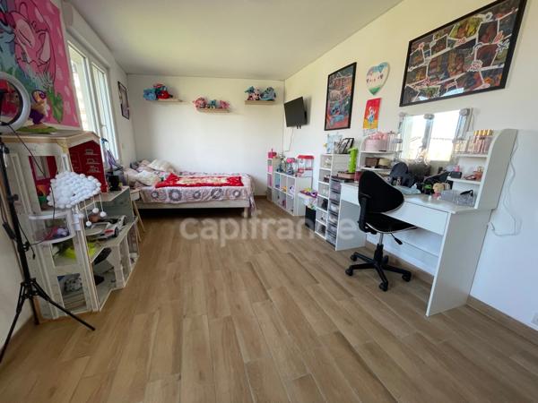 PAVILLON PLAIN PIED 4 CHAMBRES ET JARDIN