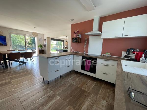 PAVILLON PLAIN PIED 4 CHAMBRES ET JARDIN