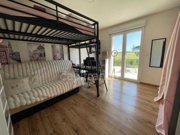 PAVILLON PLAIN PIED 4 CHAMBRES ET JARDIN