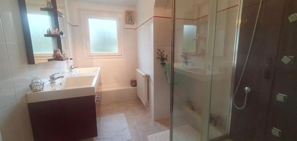 Havre de paix Néo-breton avec vue panoramique !