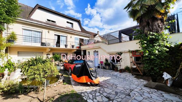 Maison à vendre 14 pièces de 320 m²