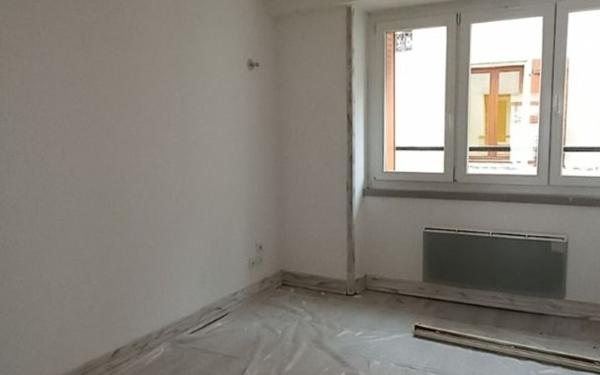 Maison à louer    3 pièces •  Saint-Cyr-sur-Morin