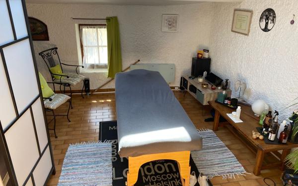 Maison à vendre    4 pièces • 231 m2 Vedène