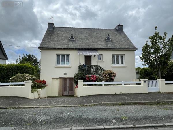 Maison à vendre à Loudéac dans les Côtes-d'Armor (22600), ref : 22110-1936