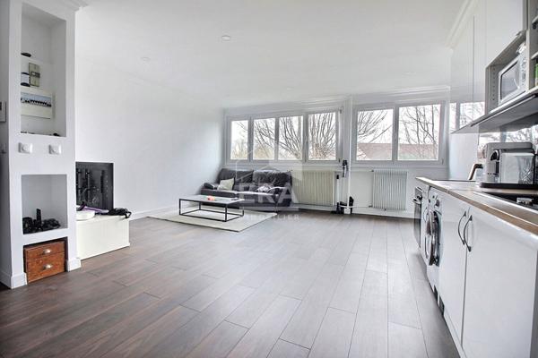 Appartement Villeneuve La Garenne 3 pièce(s) 55 m2