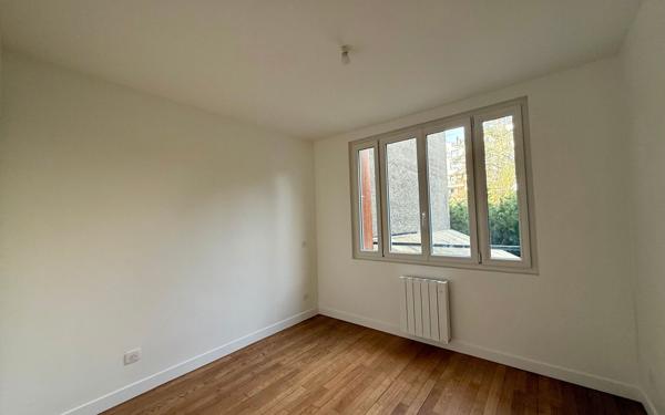 Appartement à louer    3 pièces •  Clamart