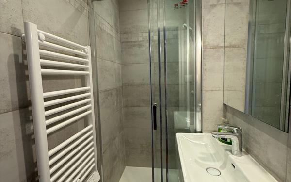 Appartement à louer    3 pièces •  Clamart