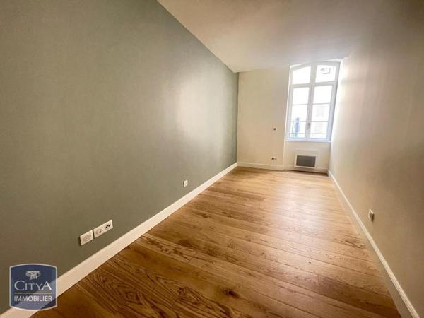 Appartement à louer 3 pièces 63.75m²