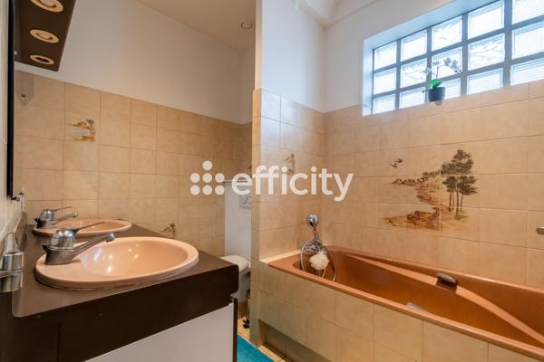 Maison 5 pièces - 115 m²