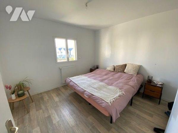 Située sur la commune de PORDIC, dans un quartier calme proche de la mer et non loin des commer...