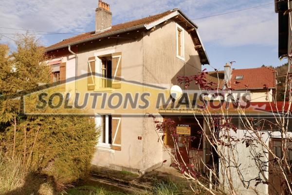 MAISON DE VILLAGE A RENOVER