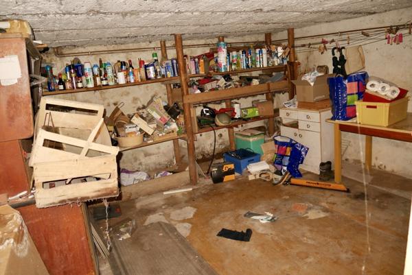 MAISON DE VILLAGE A RENOVER