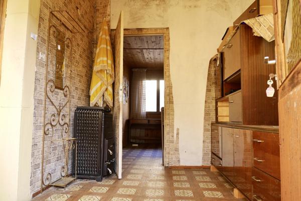 MAISON DE VILLAGE A RENOVER