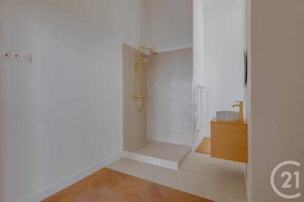 Appartement F3 à vendre  3 pièces - 62 m2 LYON - 69002