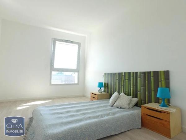 Appartement à louer 2 pièces 47.1m²