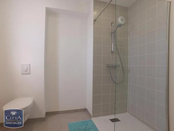 Appartement à louer 2 pièces 47.1m²