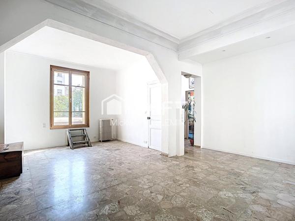 Maison familiale 5 chambres – Quartier des Fleurs