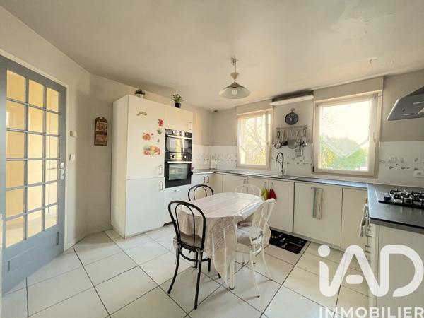 Maison à vendre 7 pièces 151 m² Villemandeur
