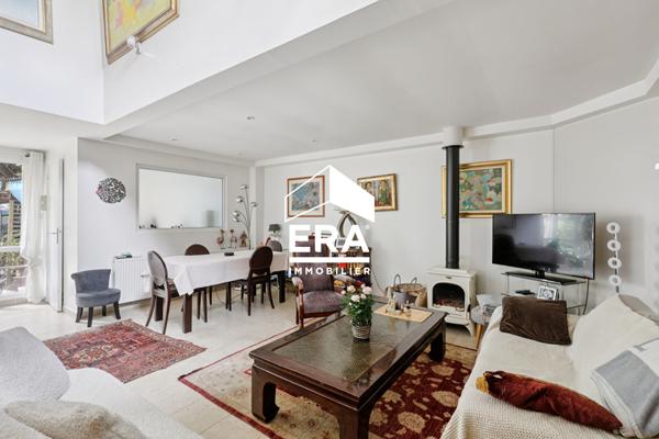 Appartement Courbevoie 5 pièce(s) 126.84 m2