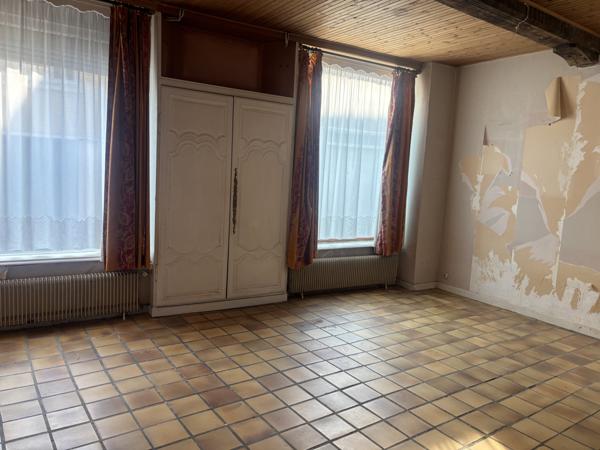 Saint-Omer (62500) Maison de ville 98 m2 A rénover