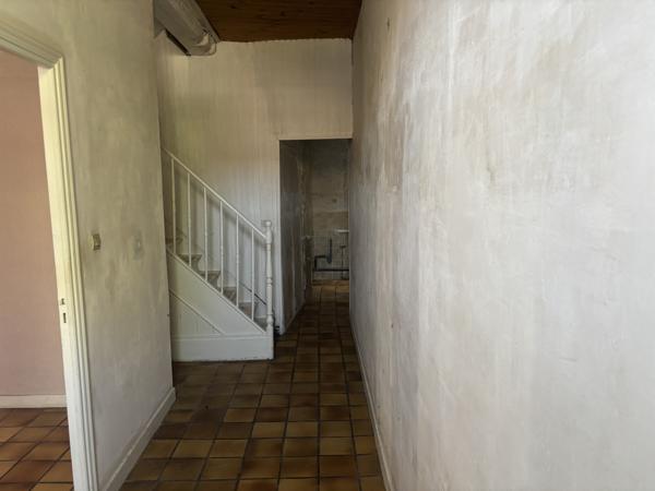 Saint-Omer (62500) Maison de ville 98 m2 A rénover