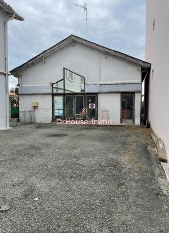 Commerce à vendre 5 pièces de 270 m²
