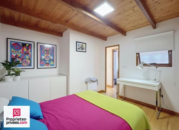 RIANS Maison de village avec terrasse et garage