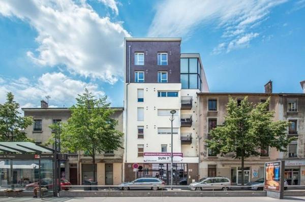 INVESTISSEMENT LOCATIF – LYON 7 – Résidence étudiante Nomad Campus Sun 7 - 4,93 % de rentabilité