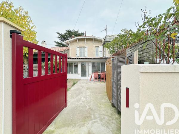 Maison à vendre 4 pièces 93 m² Castres-Gironde