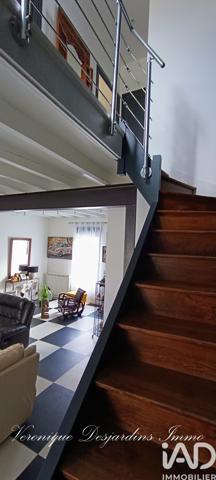 Maison à vendre 6 pièces 160 m² Saintes