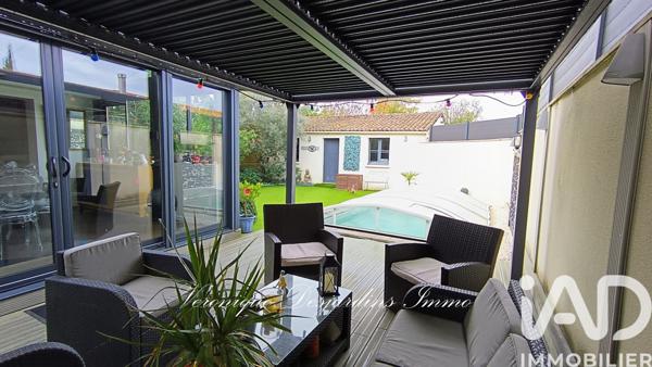 Maison à vendre 6 pièces 160 m² Saintes