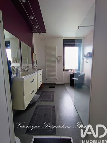 Maison à vendre 6 pièces 160 m² Saintes