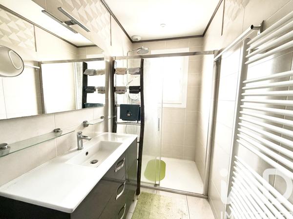 Maison à vendre 6 pièces 98 m² Bonchamp-lès-Laval