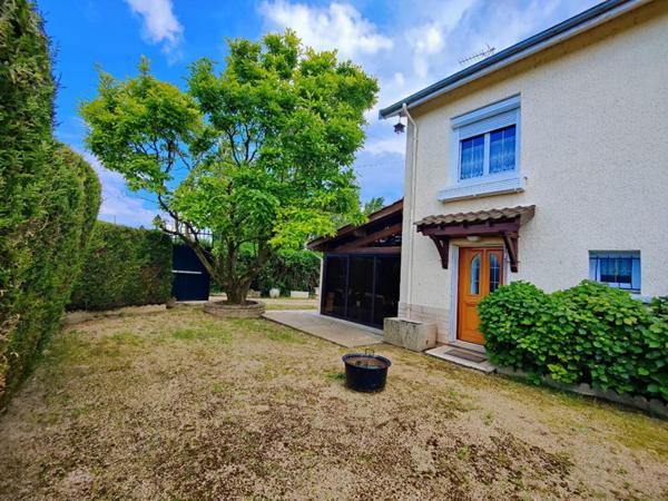 Maison Saint Martin Belle Roche 5 pièce(s) 132 m2