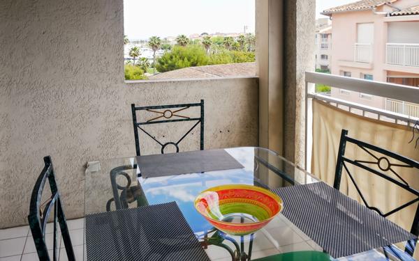 Appartement à vendre    3 pièces • 44 m2 Antibes