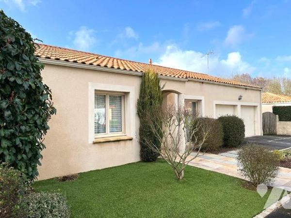 Les Herbiers Maison de plain pied 3 chambres 
