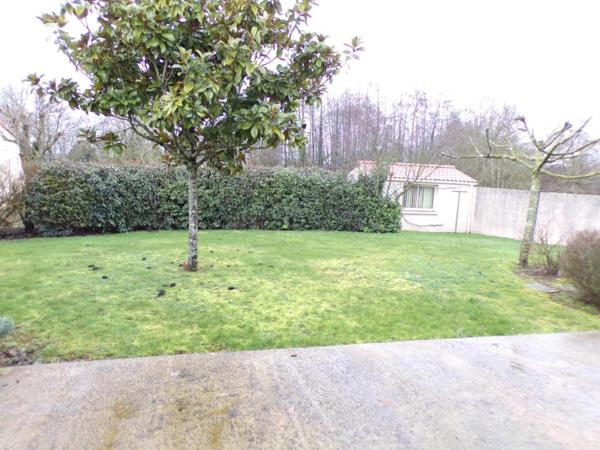 Les Herbiers Maison de plain pied 3 chambres 