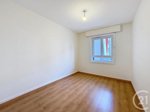 Appartement F4 à vendre  4 pièces - 71,37 m2 ST JEAN DE LA RUELLE - 45
