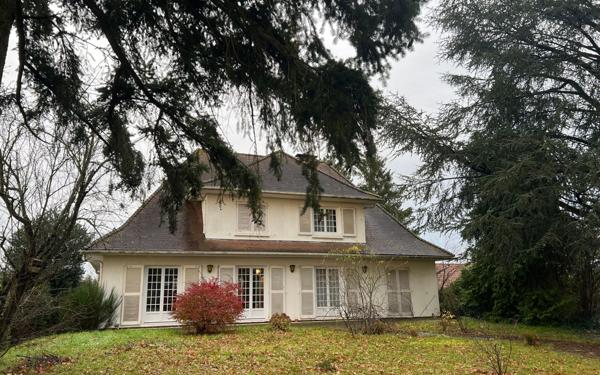 Maison à vendre    6 pièces •  Romorantin-Lanthenay