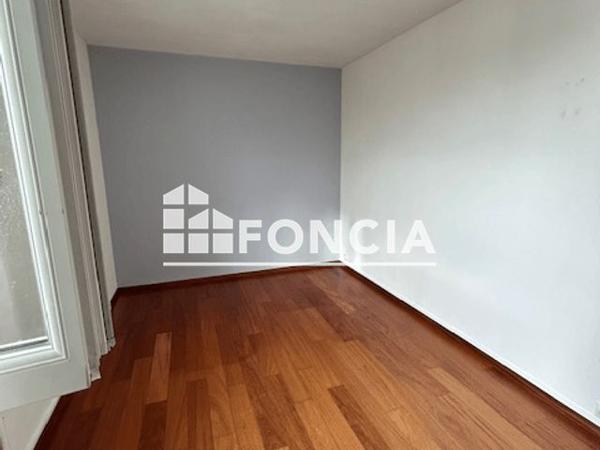 Location Appartement 4 pièces 80.39 m² - Meaux 77100