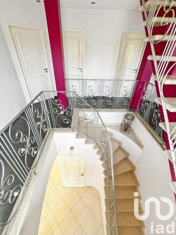 Maison à vendre 6 pièces 168 m² Brie-Comte-Robert