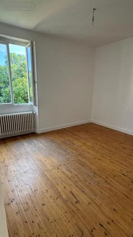 Achat - Immeuble Figeac 46100 6 pièces 126 m 2 569 m 2